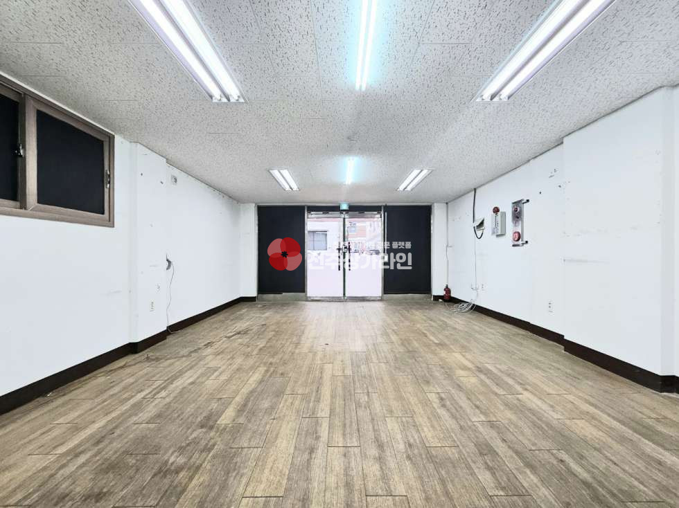 전북 전주완산구 중화산동2가 ⭐중화산동⭐사무실⭐창고⭐타투샵⭐피부샵⭐네일아트⭐속눈썹⭐추천드립니다⭐ 월세 매물번호 13228 사진 1