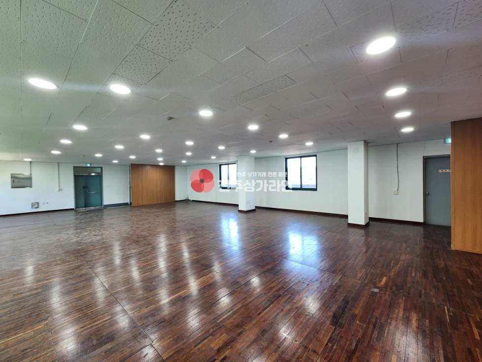 전북 전주덕진구 우아동2가 ⭐아중 대우아파트 부근⭐교회, 사무실, 학원 추천⭐ 월세 매물번호 14128 사진 4