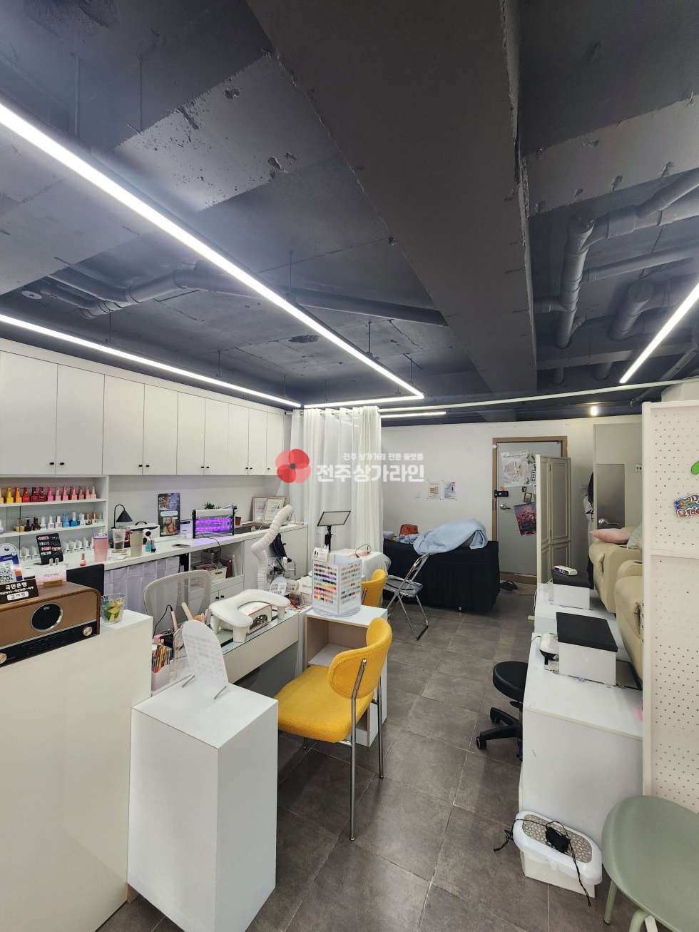 전북 전주완산구 효자동3가 ⭐효자동 네일샵 양도양수⭐저렴한 권리금⭐ 월세 매물번호 14145 사진 2