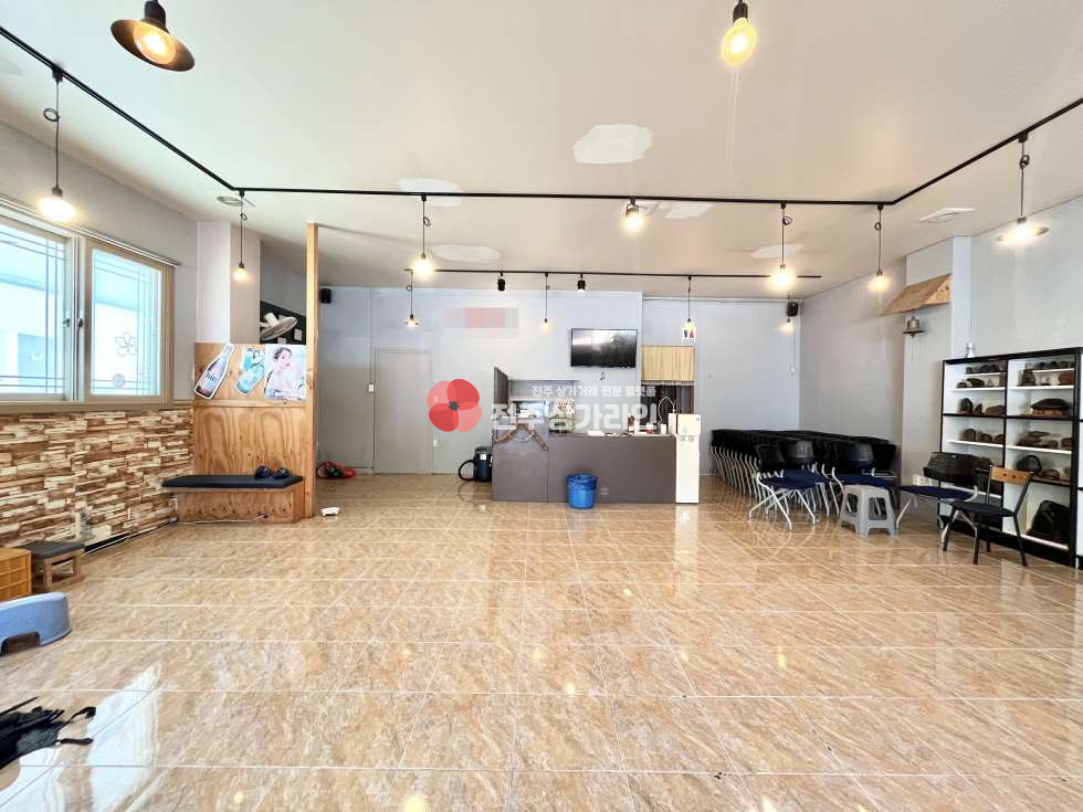 전북 전주완산구 효자동2가 ⭐전주대학교 근방⭐넓은평수⭐주방시설 구비완료⭐음식점 및 술집 추천⭐ 월세 매물번호 13505 사진 2