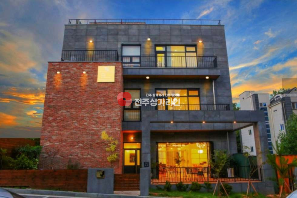 전북 전주완산구 중화산동2가 ⭐ 중화산동 3층 상가 건물 매매⭐신축급 외관⭐ 매매 매물번호 14157 사진 1