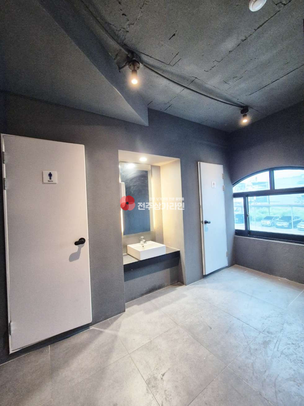 전북 전주완산구 다가동3가 ⭐객리단길 2층 무권리금 레스토랑, 카페, 와인, 칵테일 bar 술집 추천 월세 매물번호 14205 사진 6