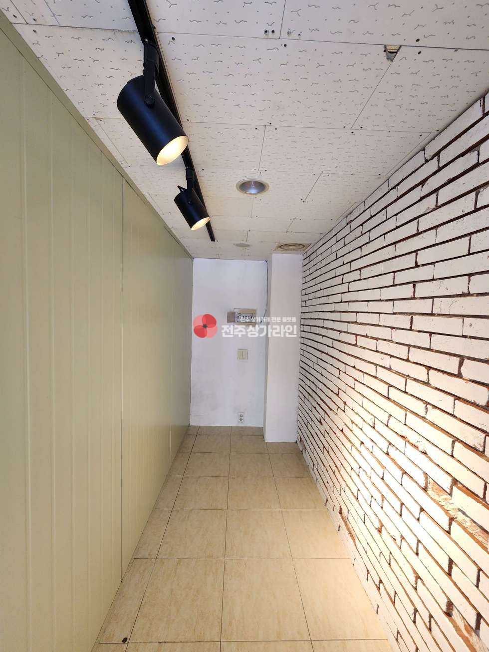 전북 전주완산구 효자동2가 ⭐우정청 부근 깔끔한 소형 상가 추천⭐뷰티샵, 네일샵, 디저트 카페, 공방 추천⭐ 월세 매물번호 13464 사진 5