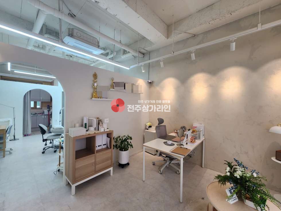전북 전주덕진구 덕진동2가 ⭐덕진동 예쁜 뷰티샵 양도양수⭐ 월세 매물번호 14223 사진 3