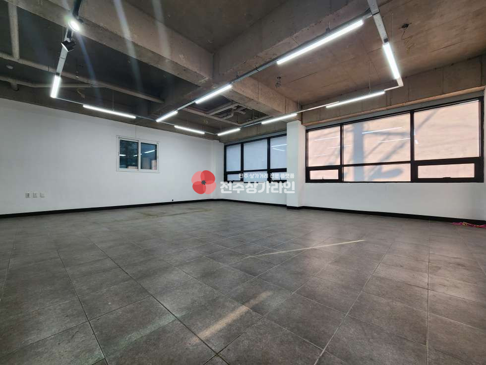 전북 전주덕진구 송천동1가 ⭐송천동 사무실, 뷰티, 카페 추천⭐덕진구 상가⭐ 월세 매물번호 13797 사진 1