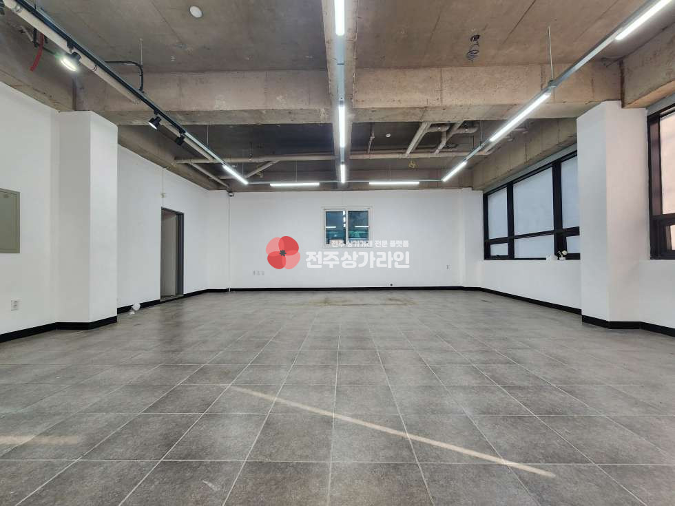 전북 전주덕진구 송천동1가 ⭐송천동 사무실, 뷰티, 카페 추천⭐덕진구 상가⭐ 월세 매물번호 13797 사진 2