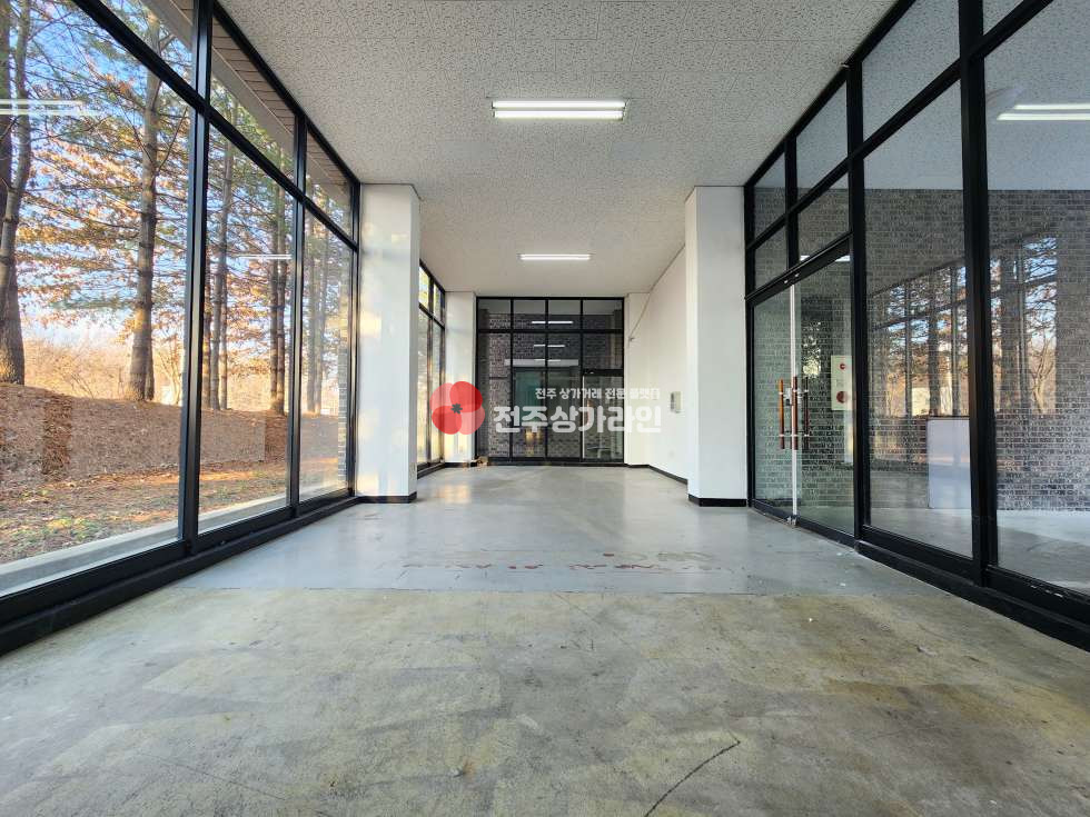 전북 전주완산구 효자동3가 ⭐효자동 상가⭐깔끔한 구조⭐사무실, 뷰티샵 추천⭐ 월세 매물번호 13926 사진 2
