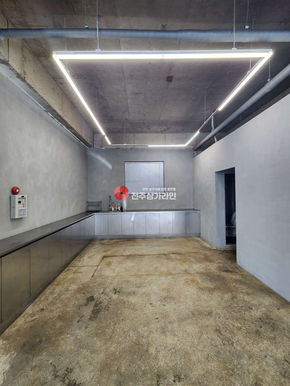 전북 전주완산구 중화산동2가 ⭐중화산동 시설 완비⭐무권리금⭐미용실, 꽃집, 카페, 사무실 추천⭐ 월세 매물번호 14096 사진 4