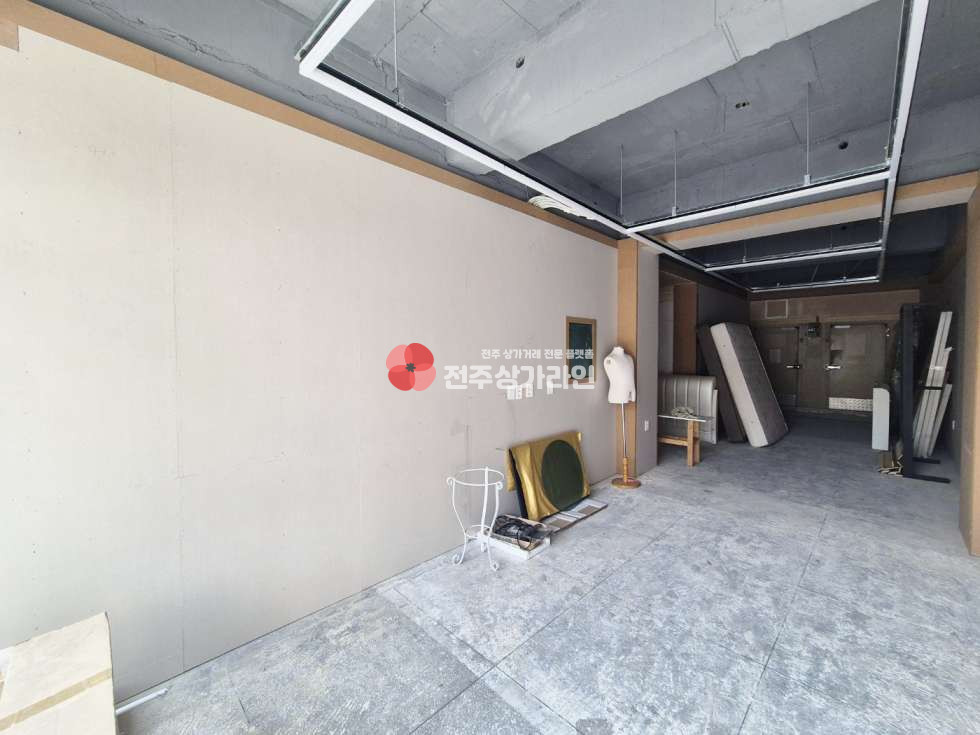 전북 전주덕진구 금암동 ⭐사대부고 사거리 부근⭐음식점 서비스업 추천⭐ 월세 매물번호 14246 사진 2