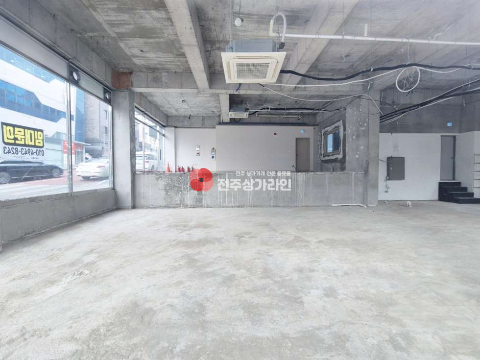 전북 전주완산구 중화산동2가 ⭐사무실로 상태 좋아요⭐주차편리⭐채광우수해요⭐ 월세 매물번호 14257 사진 2