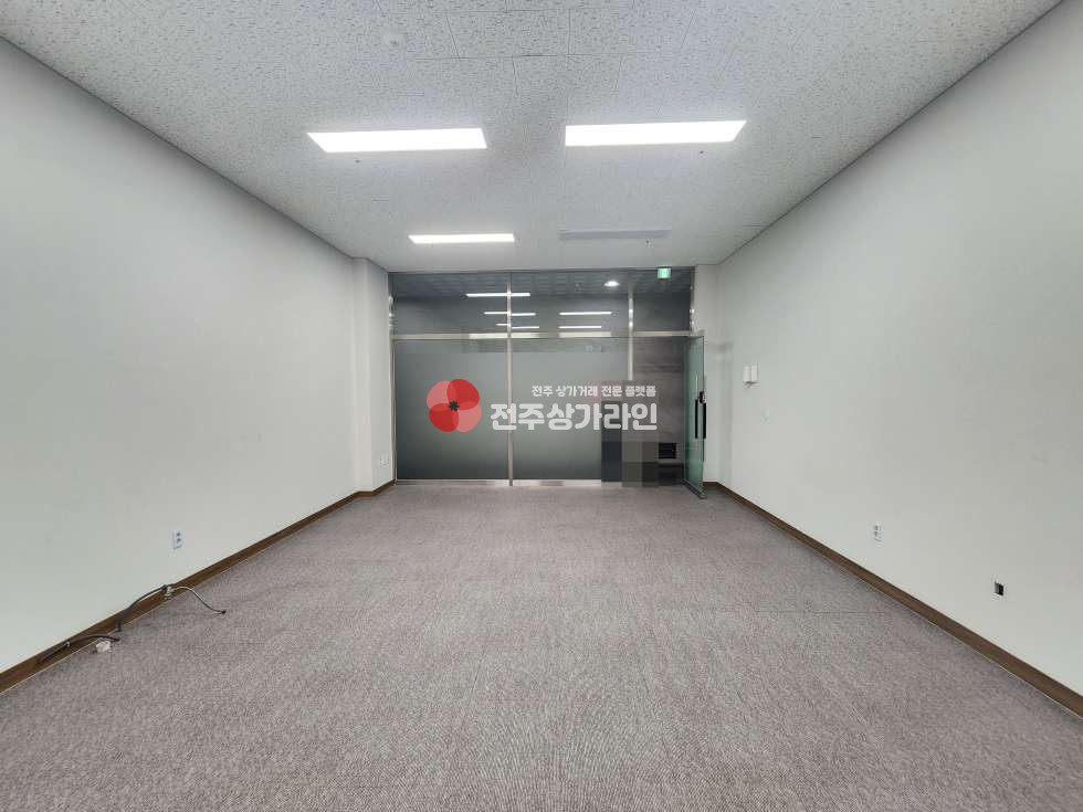 전북 전주덕진구 송천동1가 ⭐송천동 저렴한 사무실, 창고 용도 예약제 뷰티샵 추천⭐ 월세 매물번호 14292 사진 2