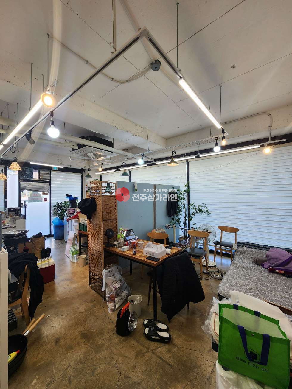전북 전주완산구 평화동1가 ⭐평화동 분식집 음식점 양도양수⭐완산중학교 부근⭐ 월세 매물번호 14297 사진 2