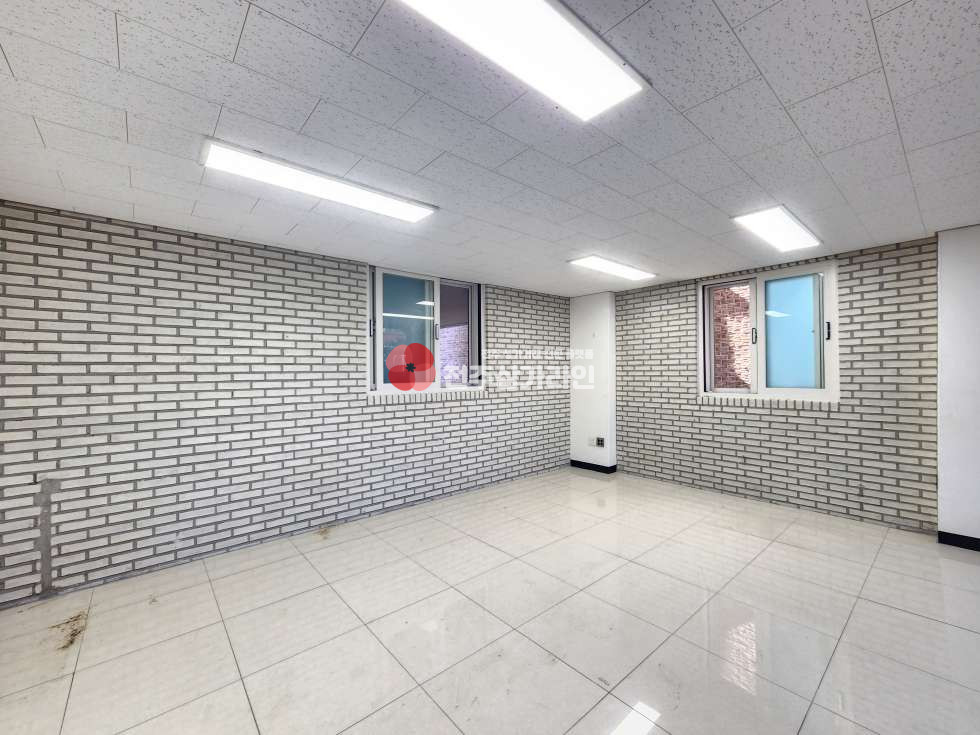 전북 전주완산구 중화산동2가 ⭐깔끔한 상가⭐중화산동 사무실, 뷰티샵 추천⭐ 월세 매물번호 13809 사진 4