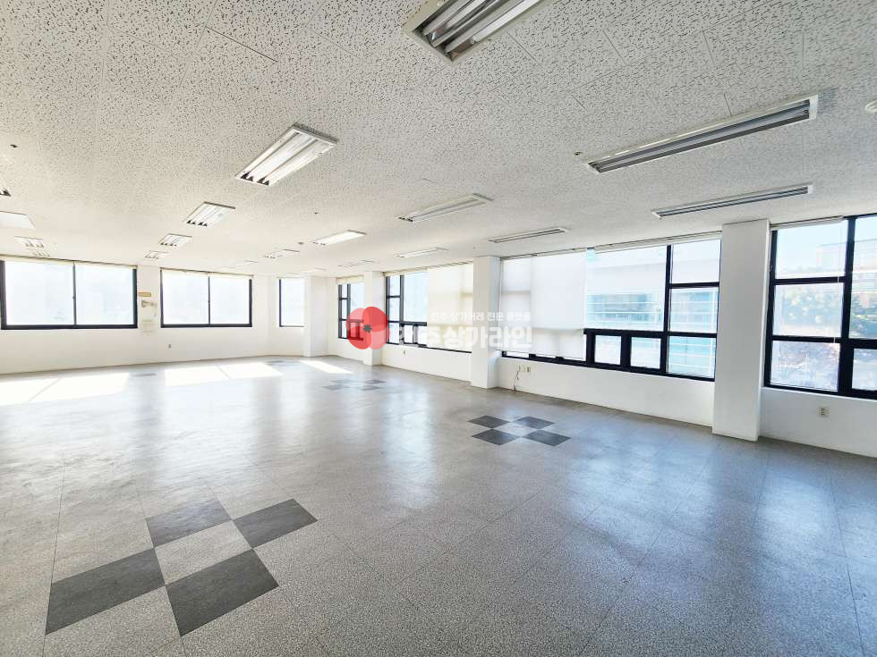 전북 전주완산구 효자동2가 ⭐효자동 우정청 부근 사무실, 필라테스 임대 추천⭐ 월세 매물번호 14296 사진 5