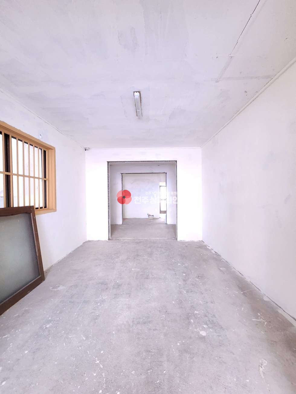 전북 전주완산구 삼천동1가 ⭐삼천동 저렴한 상가 추천⭐사무실, 꽃집, 뷰티샵, 네일샵 등 점포 임대 추천⭐ 월세 매물번호 14309 사진 5