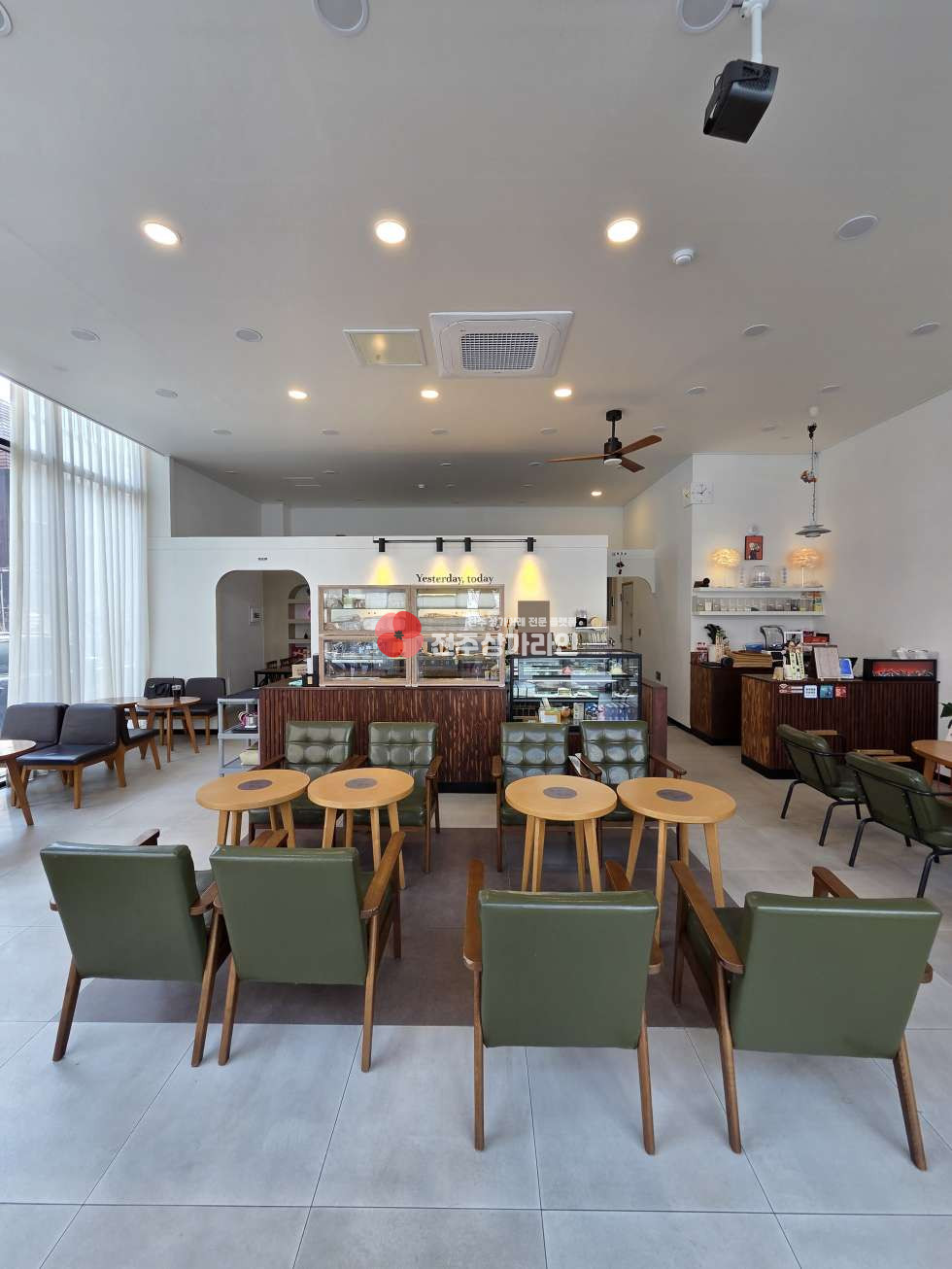 전북 전주완산구 효자동3가 ⭐전주 효자동 그랜드힐스턴 부근 베이커리 카페 양도⭐ 월세 매물번호 14369 사진 4