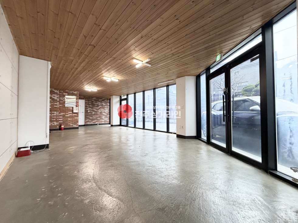 전북 전주덕진구 금암동 ⭐금암동 1층 16평 상가 추천⭐사무실,카페⭐ 월세 매물번호 14389 사진 1
