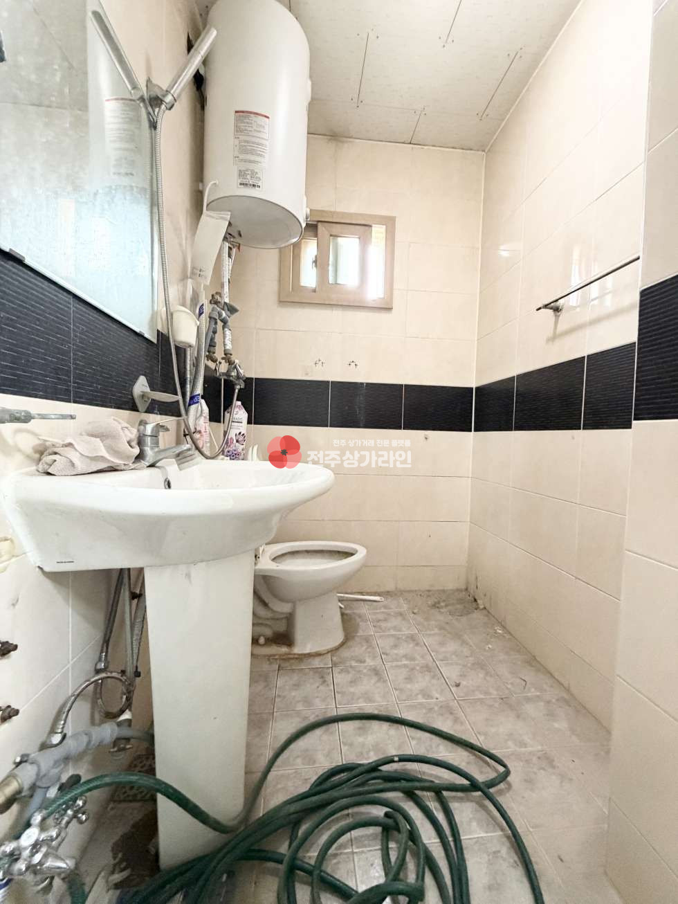 전북 전주덕진구 우아동2가 ⭐아중중학교인근 천변길 상가⭐사무실,카페 추천⭐ 월세 매물번호 14399 사진 4