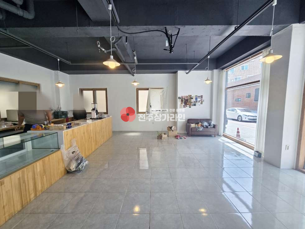전북 전주덕진구 우아동1가 ⭐추천업종:카페 , 뷰티업 , 공방 , 미용업⭐ 월세 매물번호 13432 사진 7