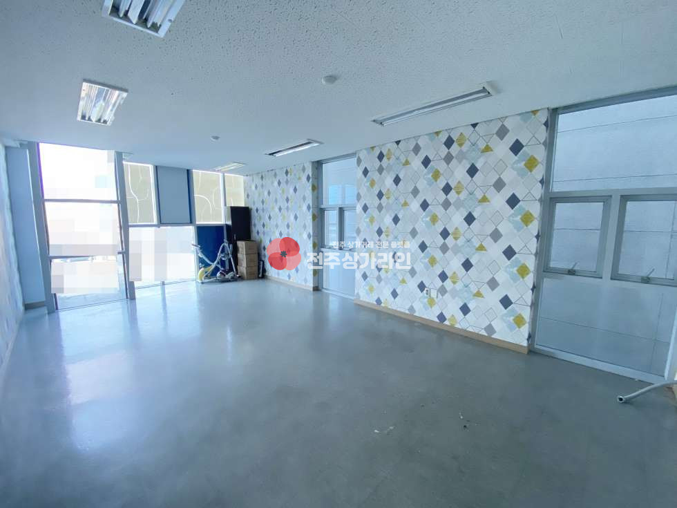 전북 전주완산구 중화산동2가 ⭐사무실 넓고 깔끔해서 강력추천⭐주차편하고 위치좋음⭐ 월세 매물번호 11894 사진 7