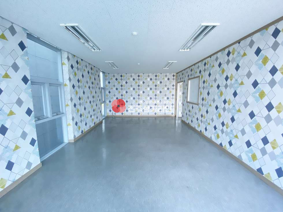 전북 전주완산구 중화산동2가 ⭐사무실 넓고 깔끔해서 강력추천⭐주차편하고 위치좋음⭐ 월세 매물번호 11894 사진 10