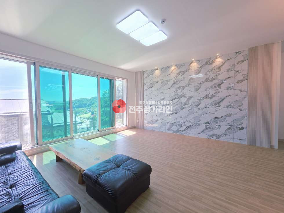 충남 서천군 서천읍 둔덕리 ⭐서천군 서천읍 둔덕리 첫 입주 단독주택매매⭐ 매매 매물번호 14455 사진 4