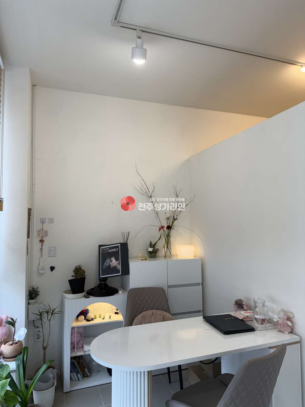 전북 전주완산구 효자동2가 ⭐효천 부근 피부샵 추천⭐에스테틱 관리⭐양도양수⭐ 월세 매물번호 14403 사진 6